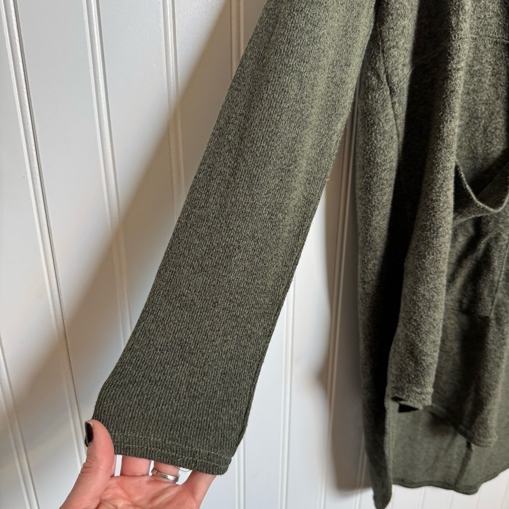 Out From Under Urban Outfitters Green Hooded Open Cardigan Women’s Size Small - Picture 3 of 12